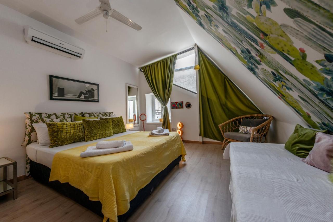 Historic Naples Relais Le Terrazze Apartment Bagian luar foto