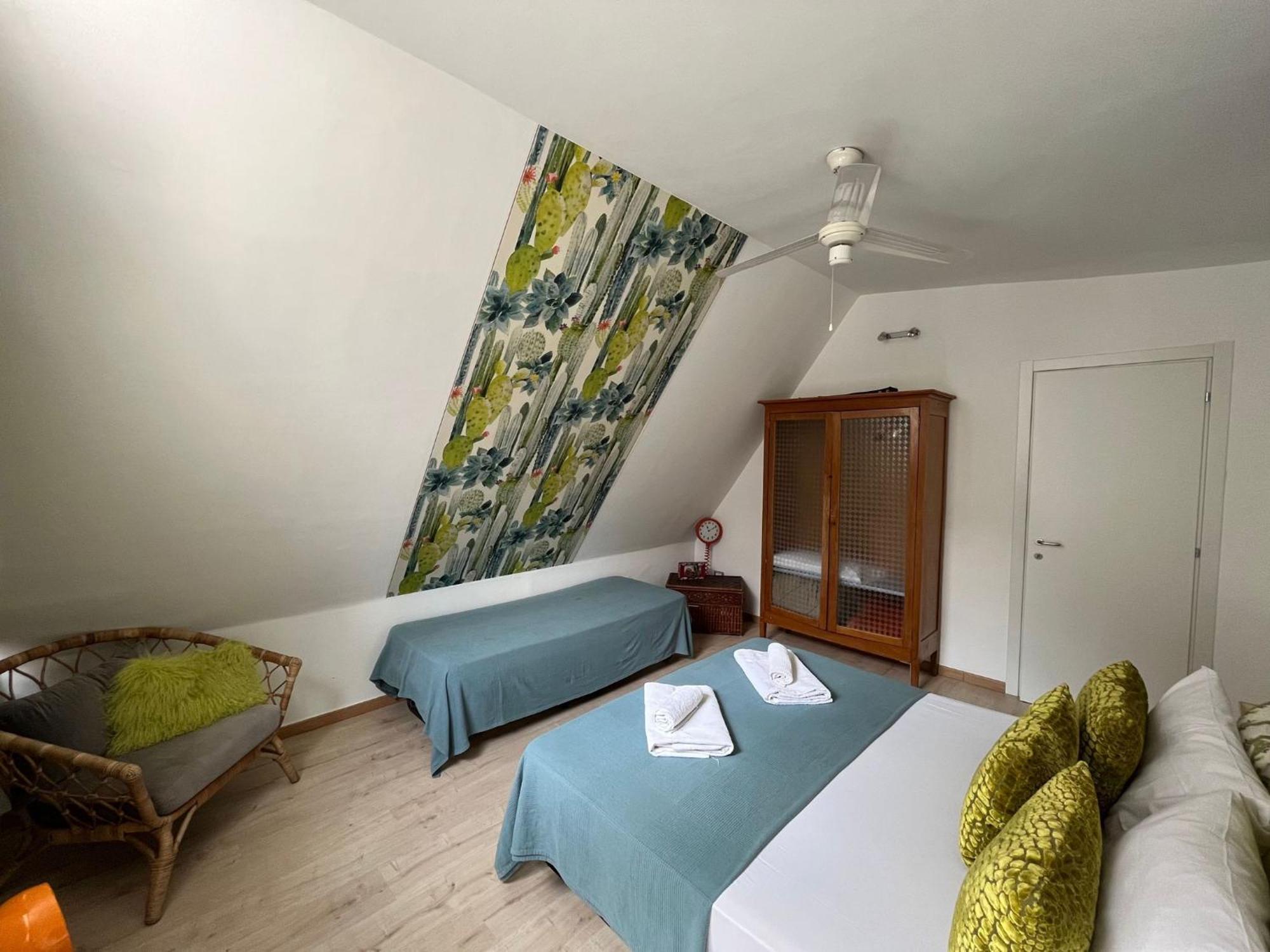 Historic Naples Relais Le Terrazze Apartment Bagian luar foto